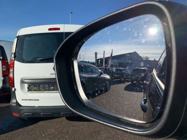 Fahrzeugbild eines Renault Espace