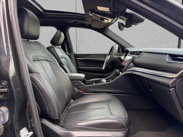 Fahrzeugbild eines Jeep Grand Cherokee