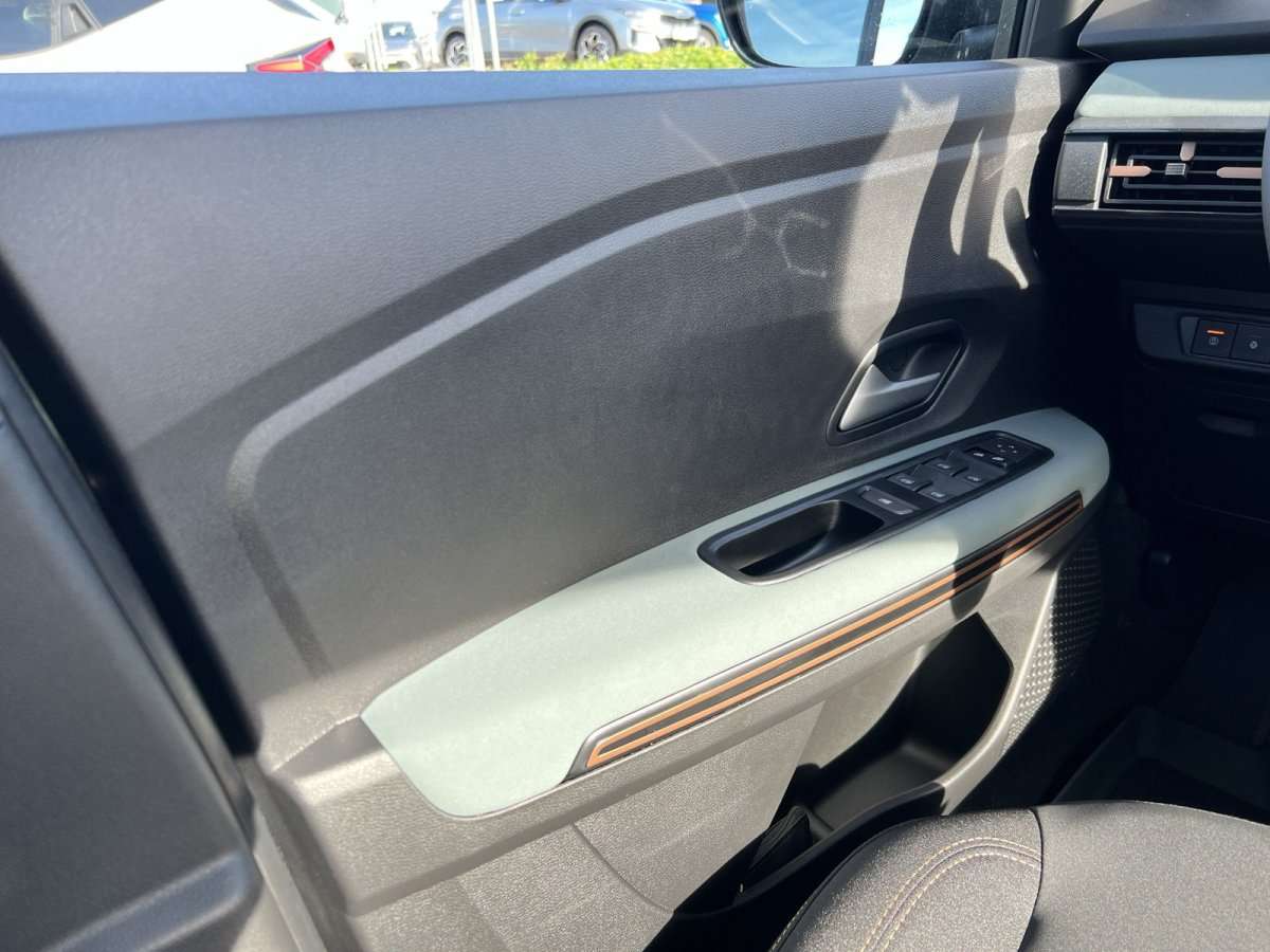 Fahrzeugbild eines Dacia Jogger