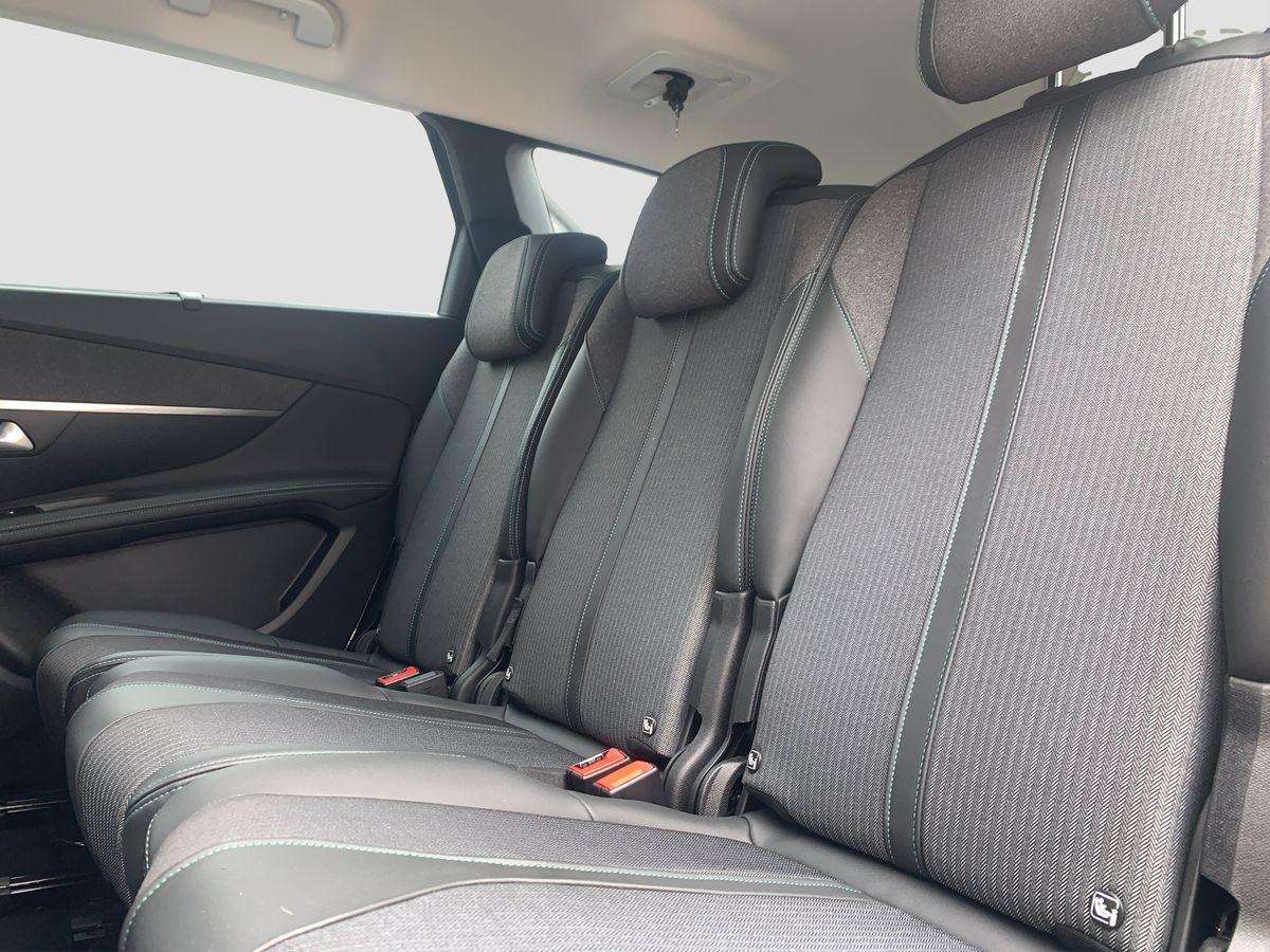 Fahrzeugbild eines Peugeot 5008