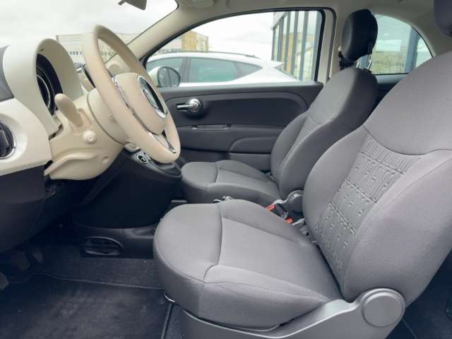 Fahrzeugbild eines Fiat 500