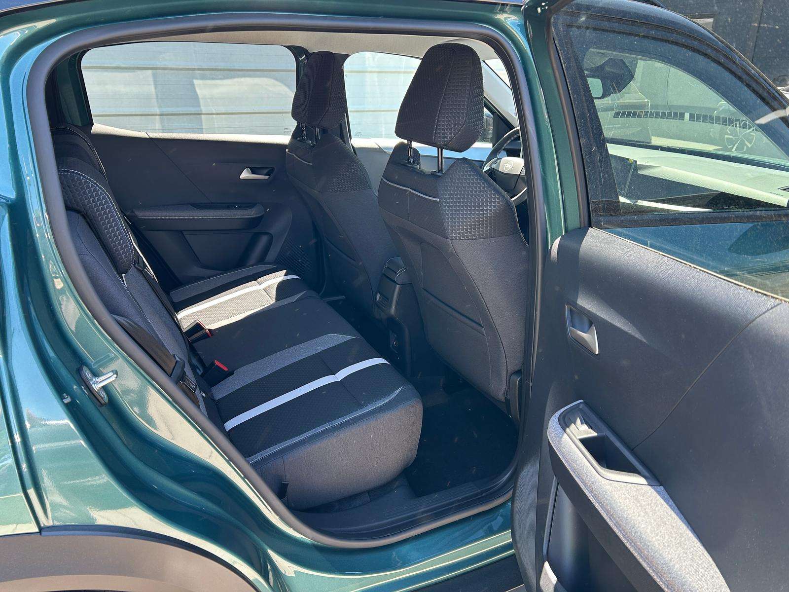 Fahrzeugbild eines Opel Frontera