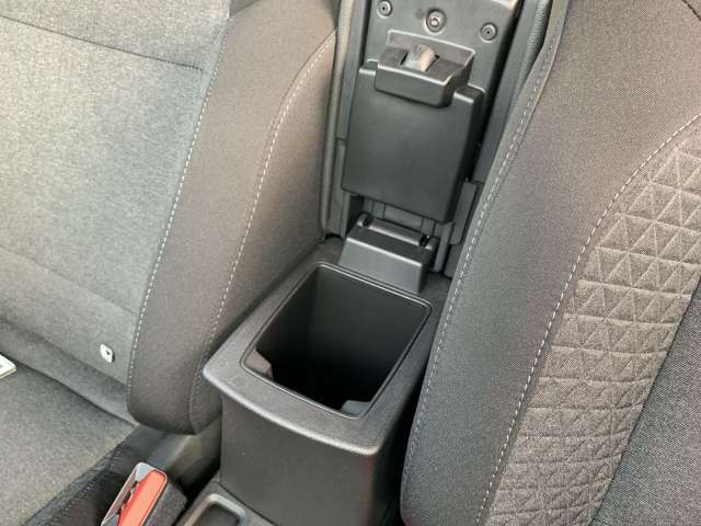 Fahrzeugbild eines Renault Clio