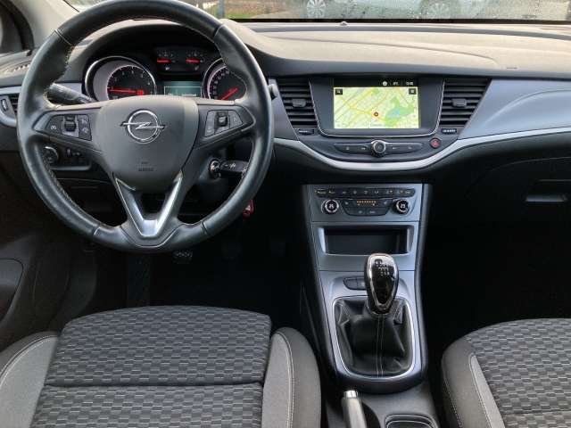 Fahrzeugbild eines Opel Astra