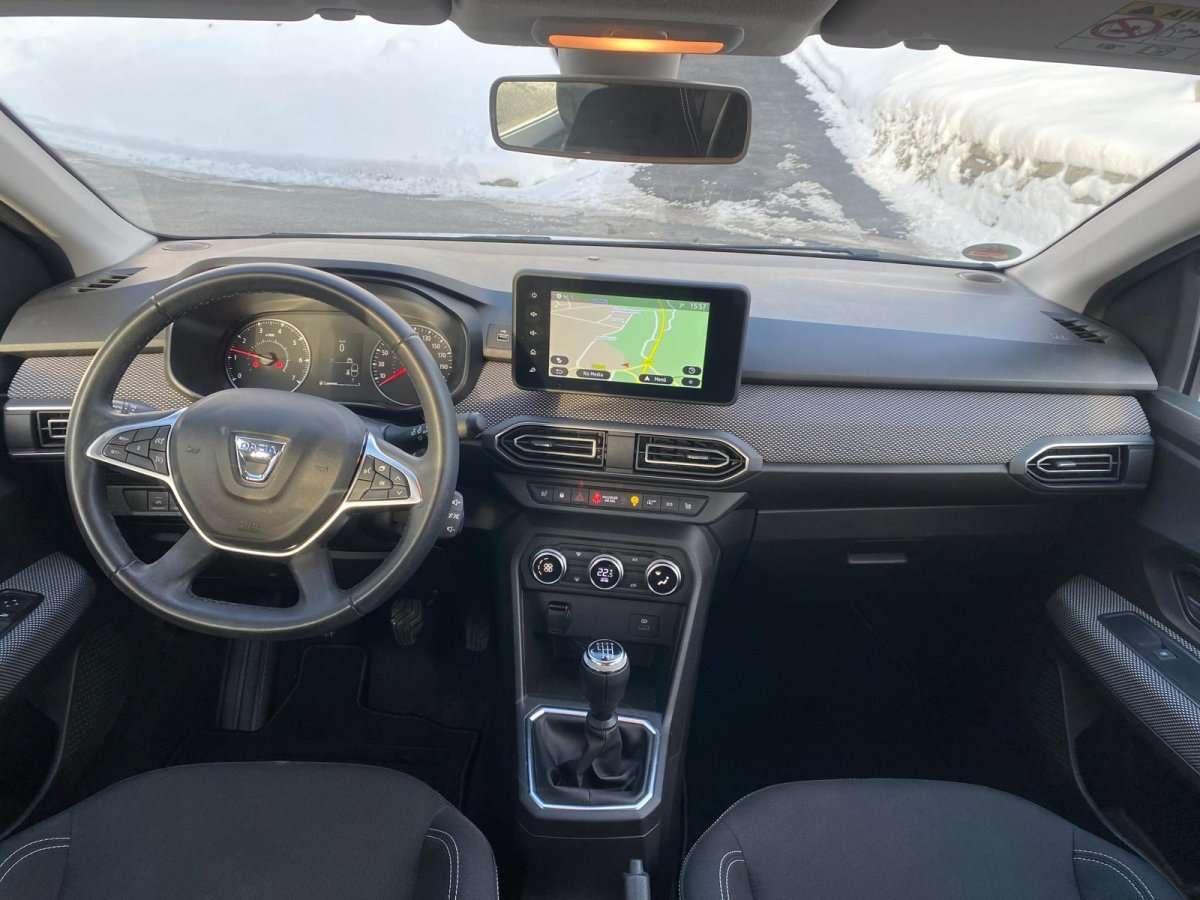 Fahrzeugbild eines Dacia Sandero