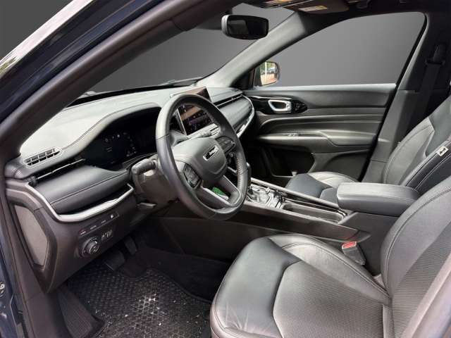 Fahrzeugbild eines Jeep Compass