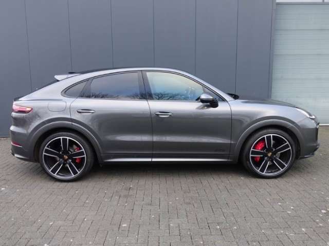 Fahrzeugbild eines Porsche Cayenne