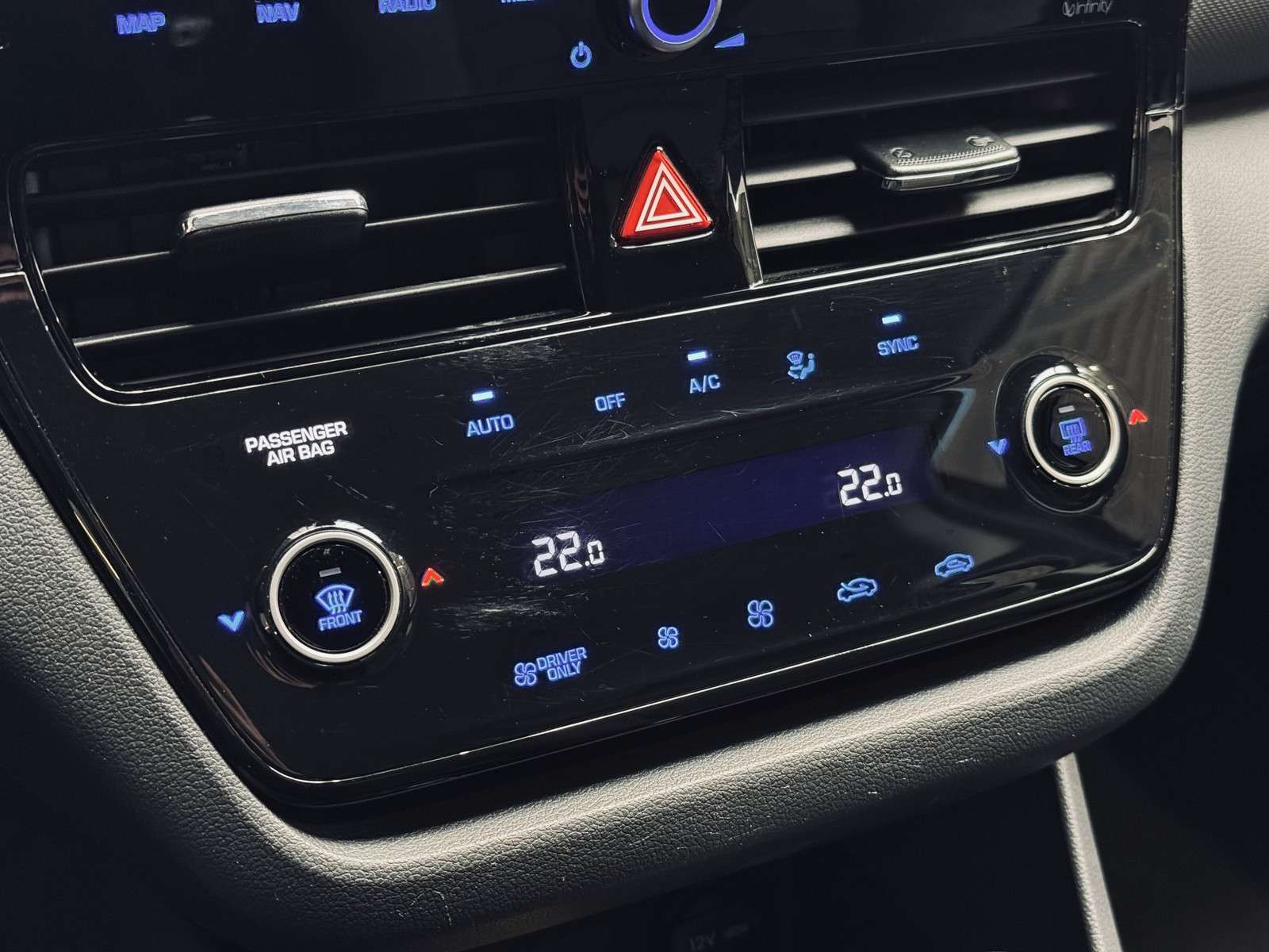 Fahrzeugbild eines Hyundai IONIQ