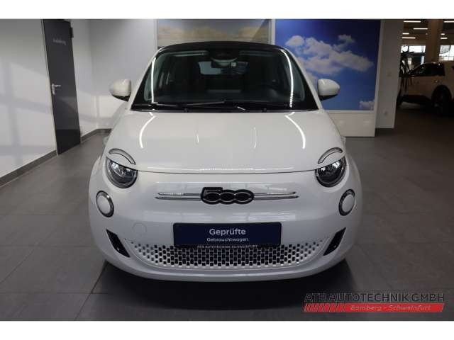 Fahrzeugbild eines Fiat 500