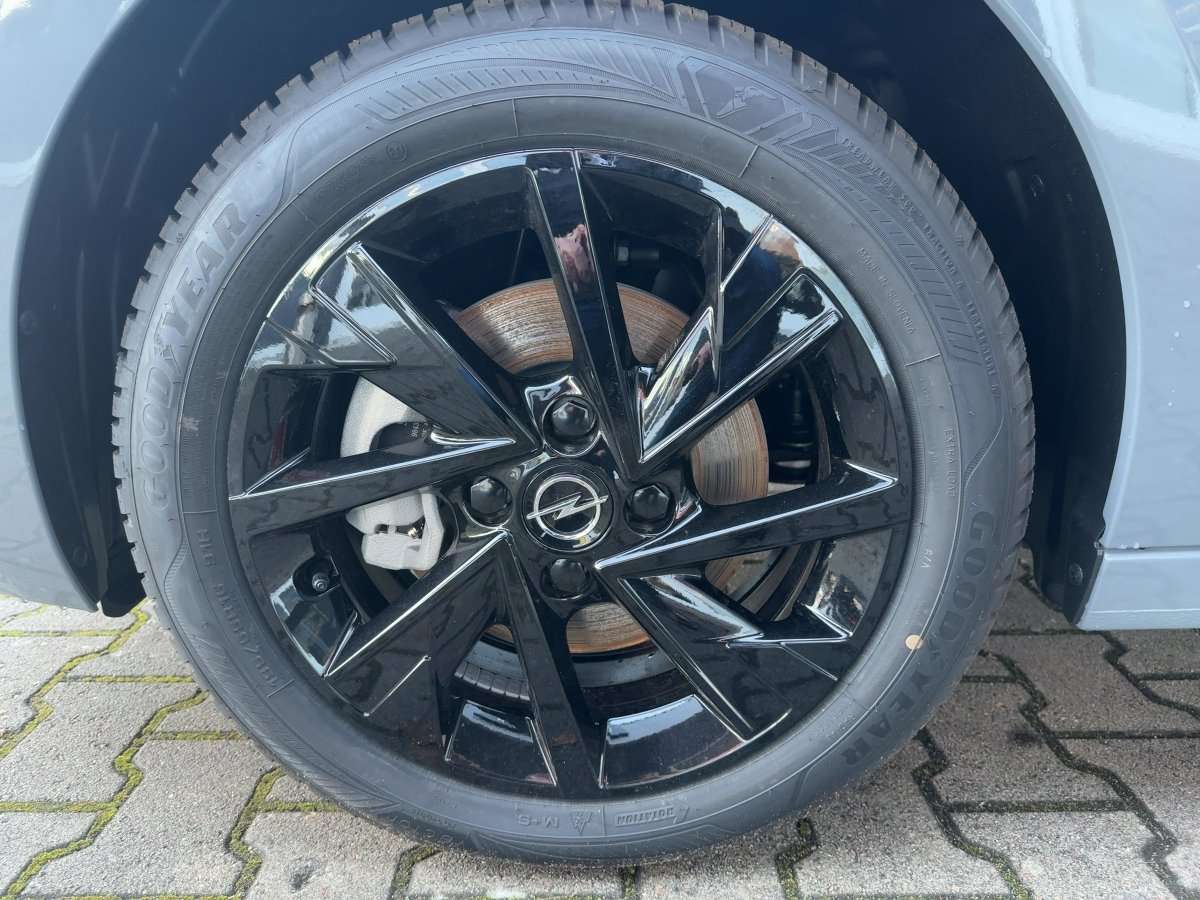 Fahrzeugbild eines Opel Corsa