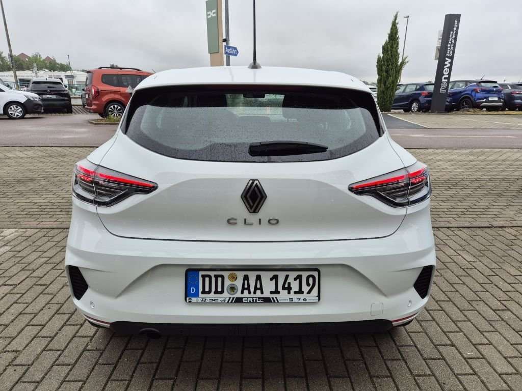 Fahrzeugbild eines Renault Clio