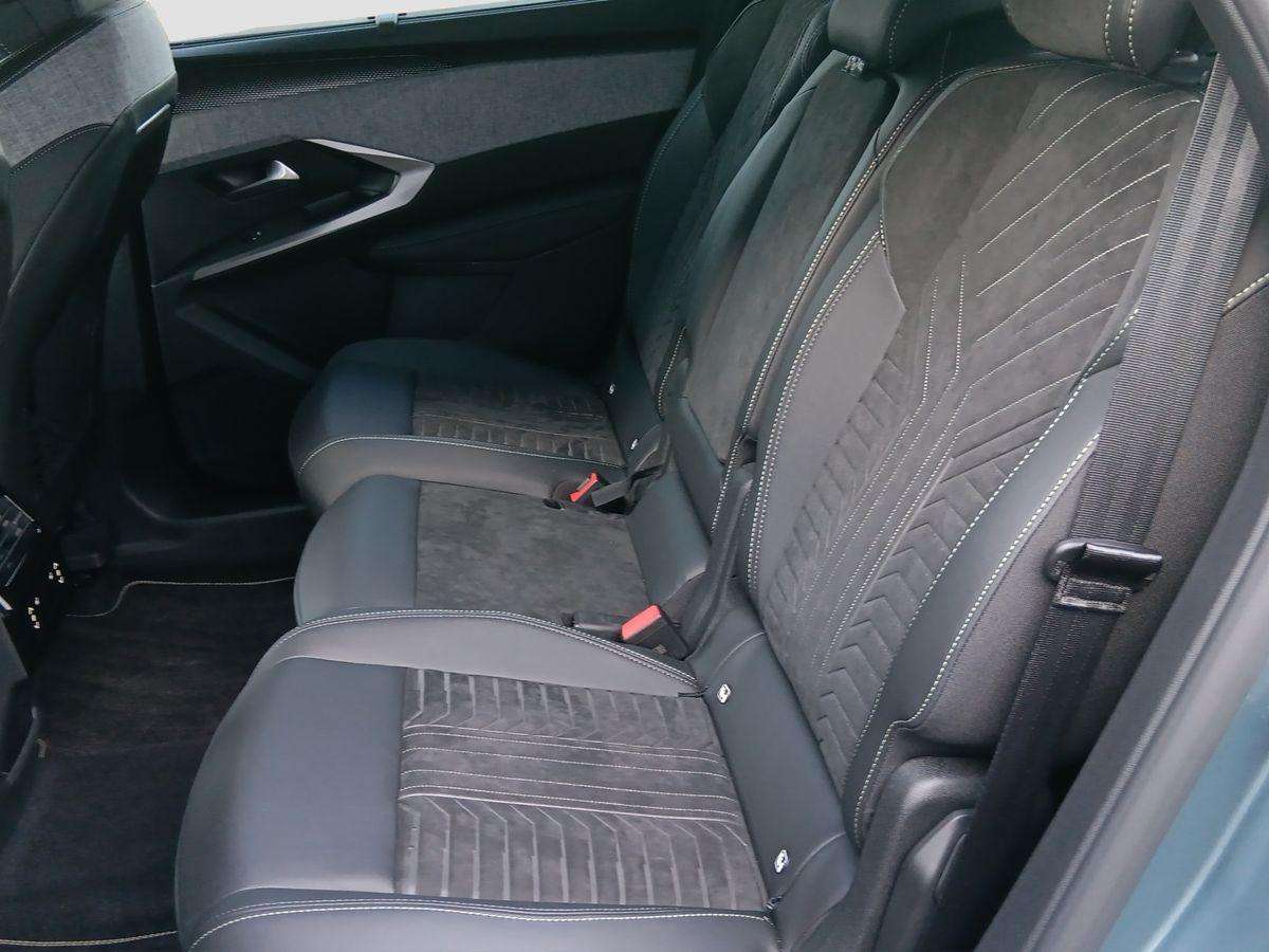 Fahrzeugbild eines Peugeot 5008