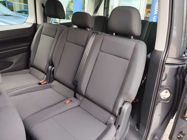 Fahrzeugbild eines Ford Tourneo Connect