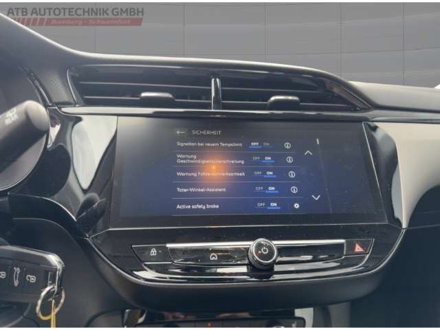 Fahrzeugbild eines Opel Corsa