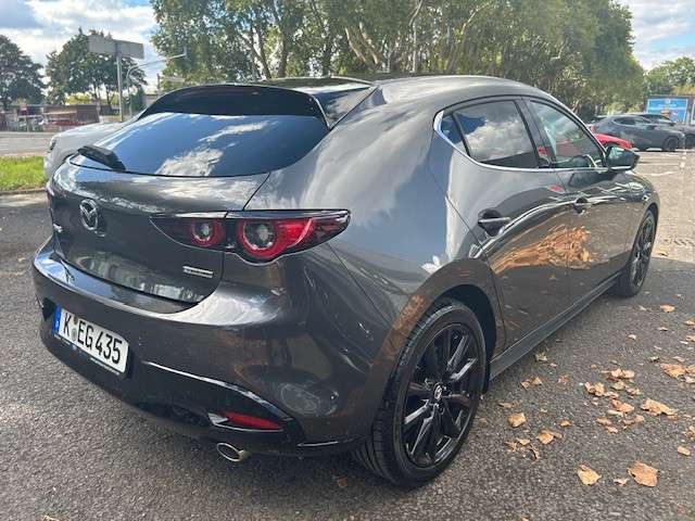 Fahrzeugbild eines Mazda Mazda3