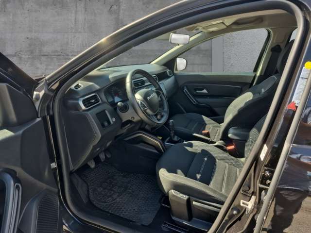 Fahrzeugbild eines Dacia Duster