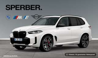 Schräge Frontansicht auf einen BMW X5 , freigestellt