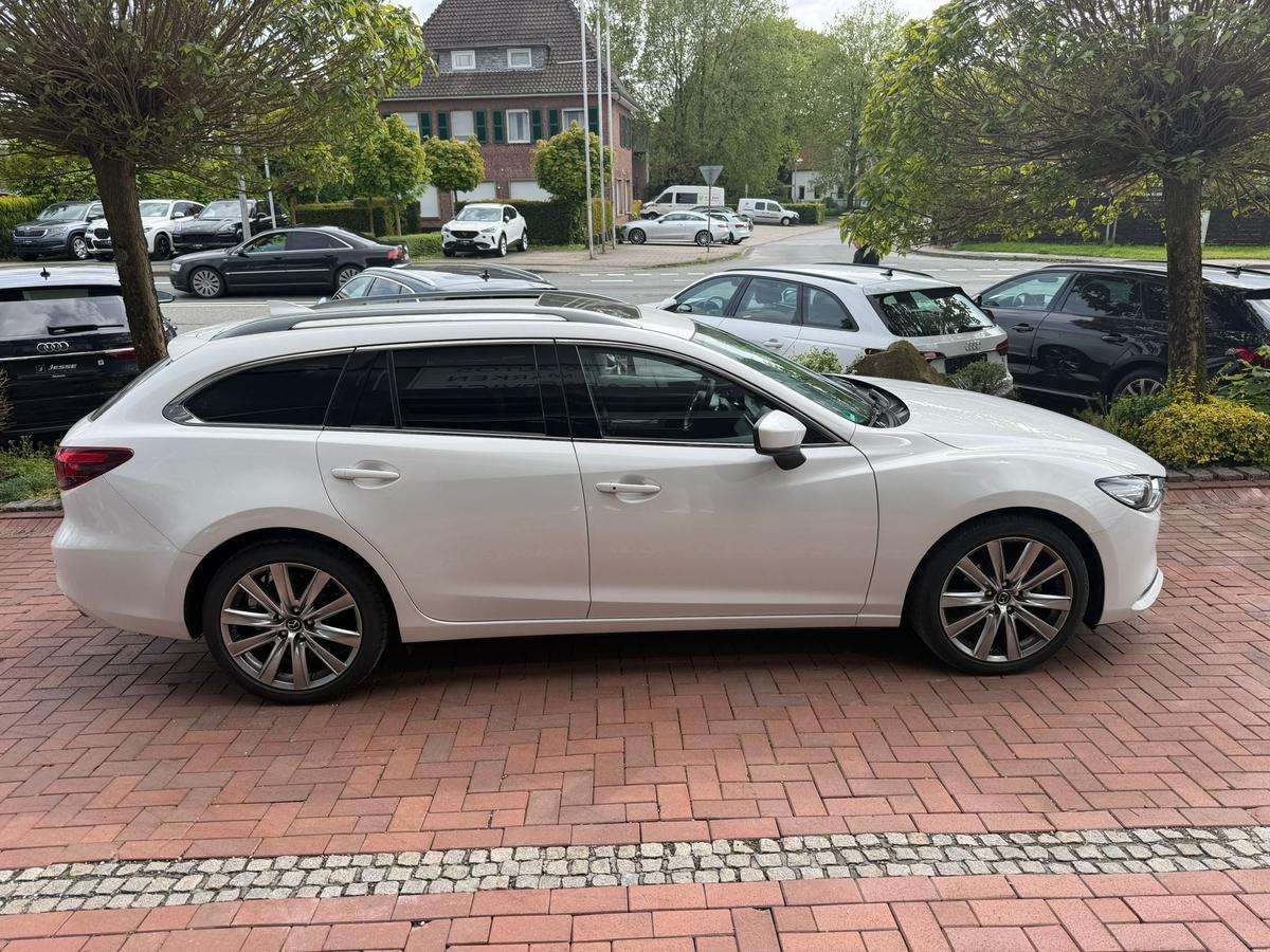 Fahrzeugbild eines Mazda Mazda6
