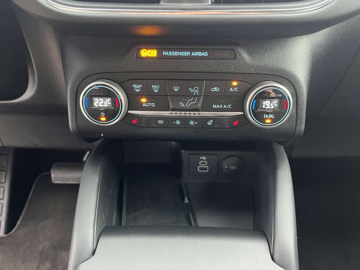 Fahrzeugbild eines Ford Kuga