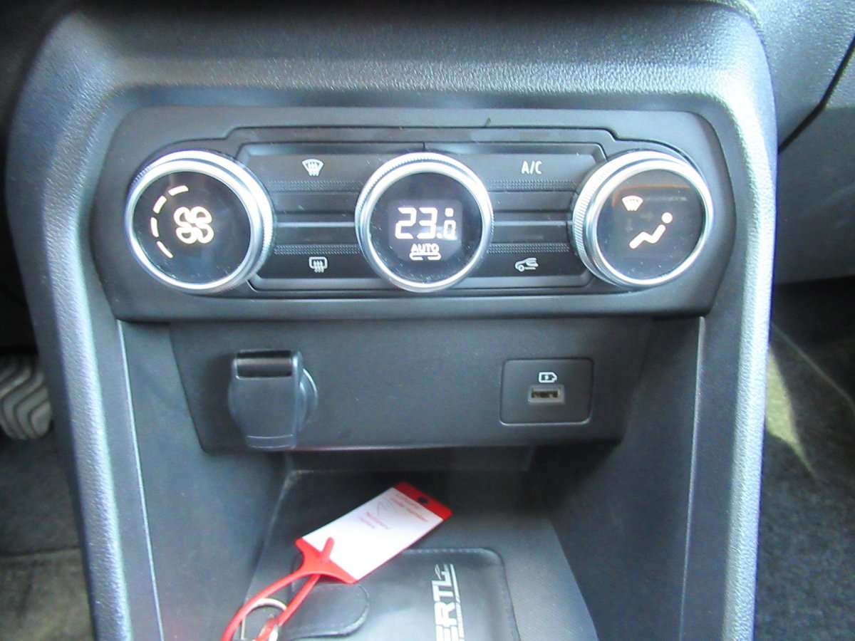 Fahrzeugbild eines Dacia Sandero