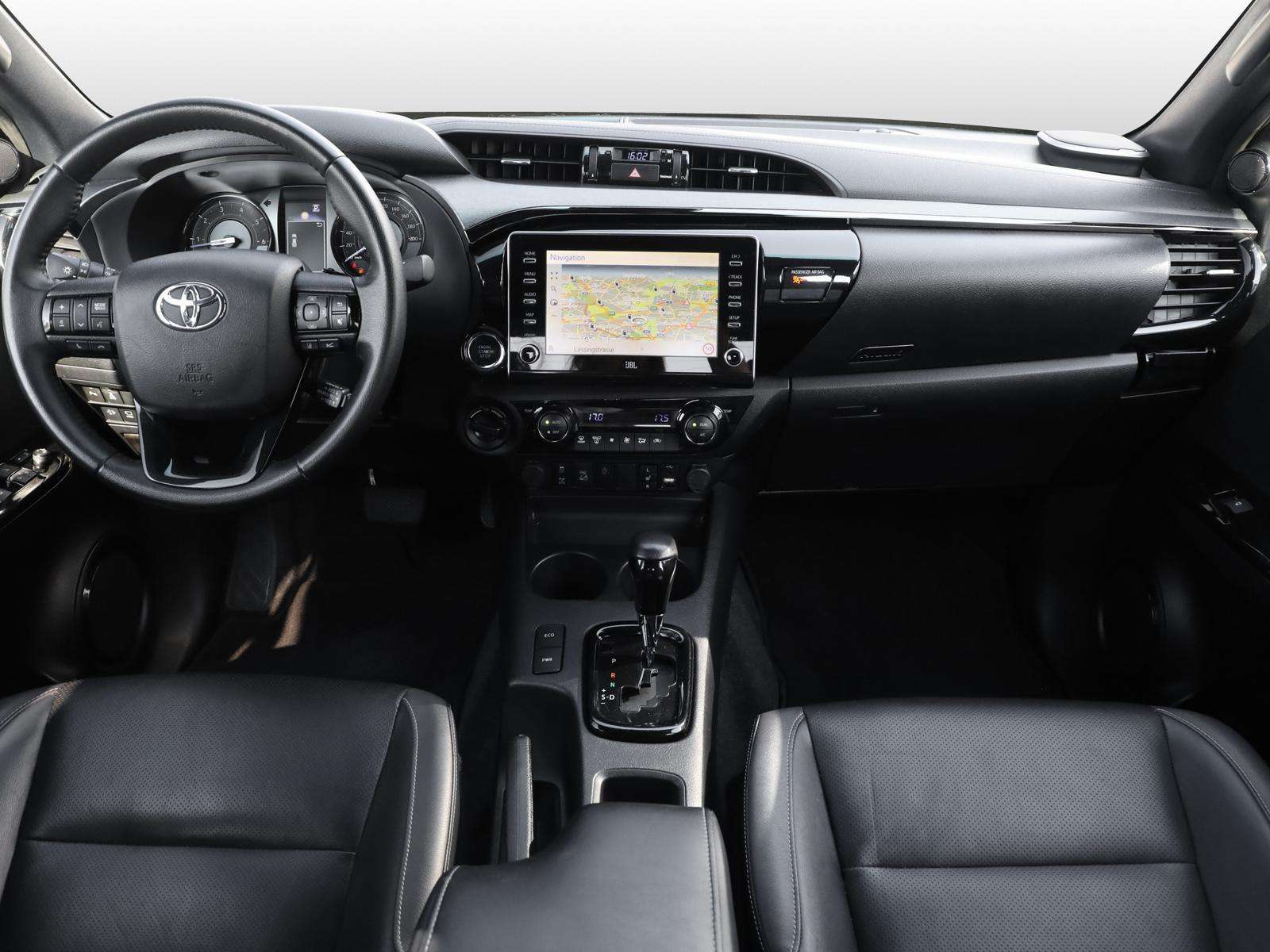 Fahrzeugbild eines Toyota Hilux