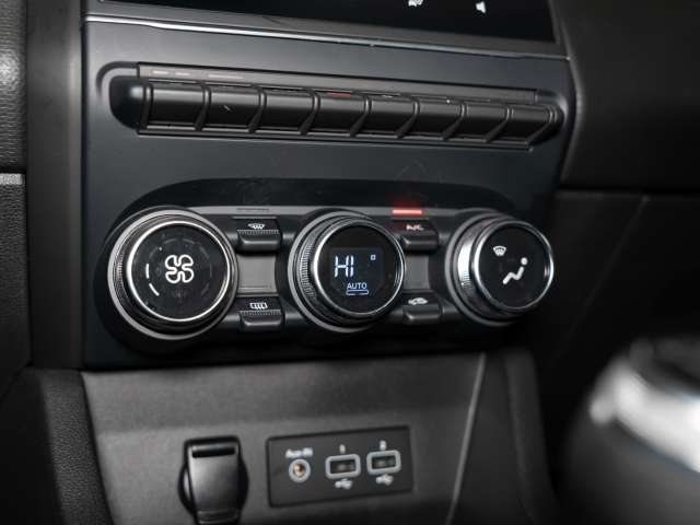 Fahrzeugbild eines Renault Clio