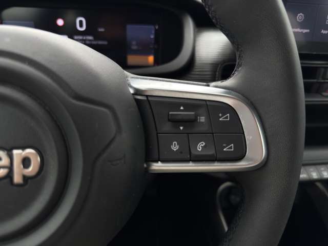Fahrzeugbild eines Jeep Avenger