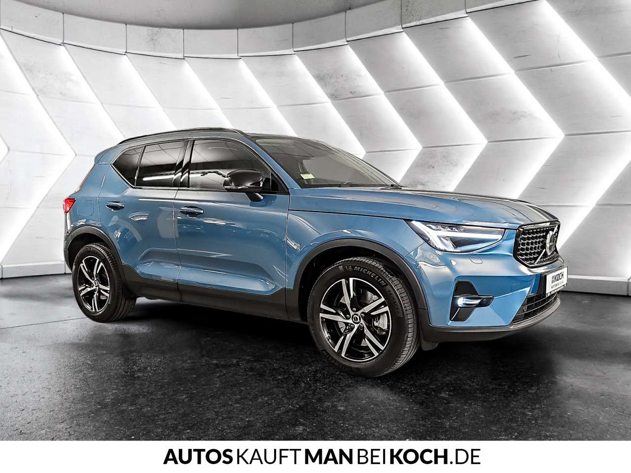 Fahrzeugbild eines Volvo XC40