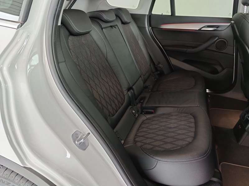 Fahrzeugbild eines BMW X1