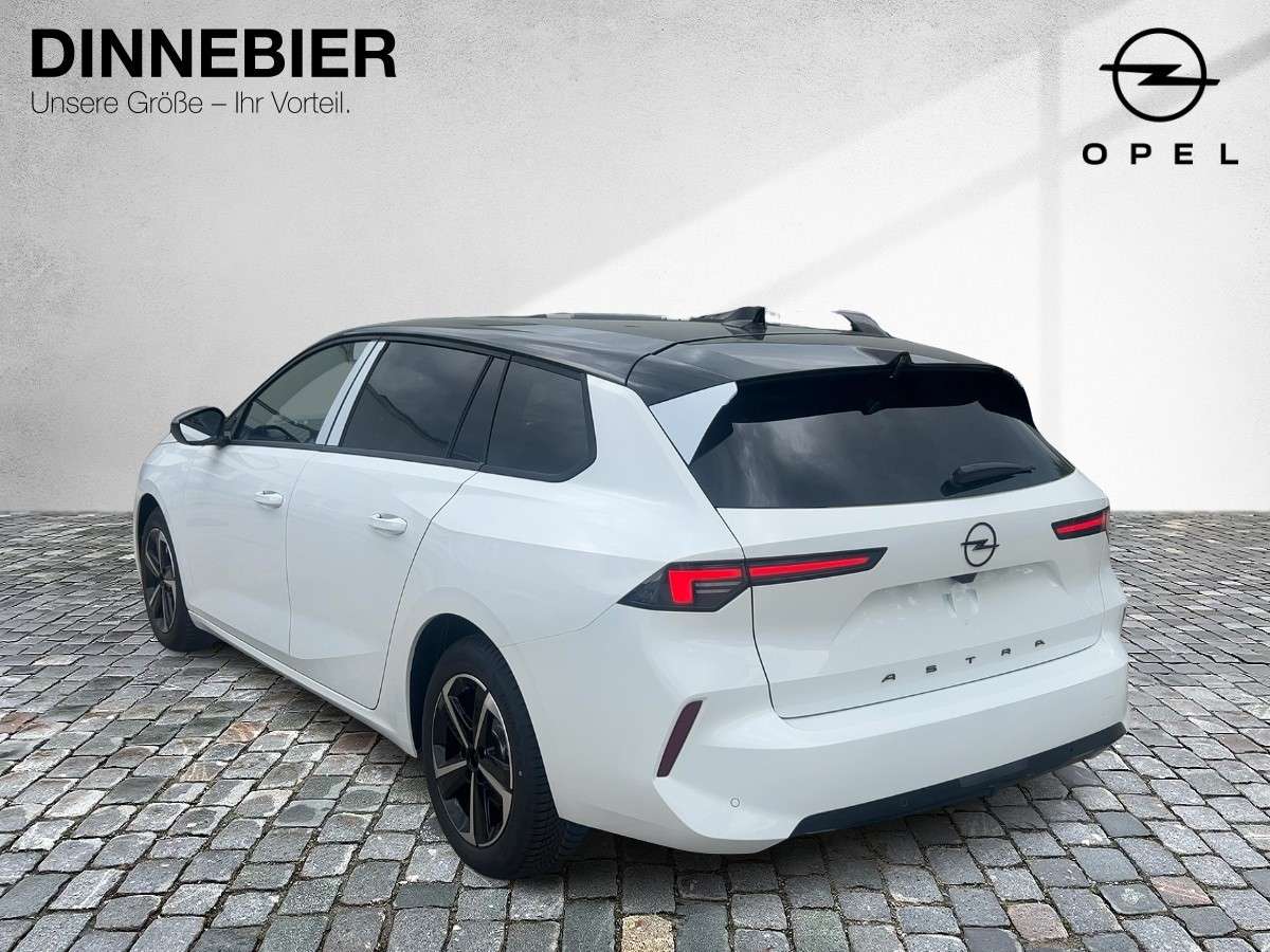 Fahrzeugbild eines Opel Astra