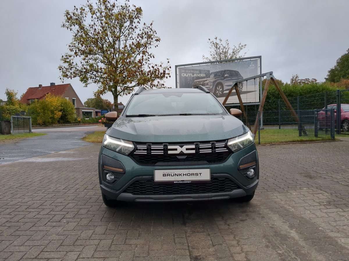 Fahrzeugbild eines Dacia Jogger