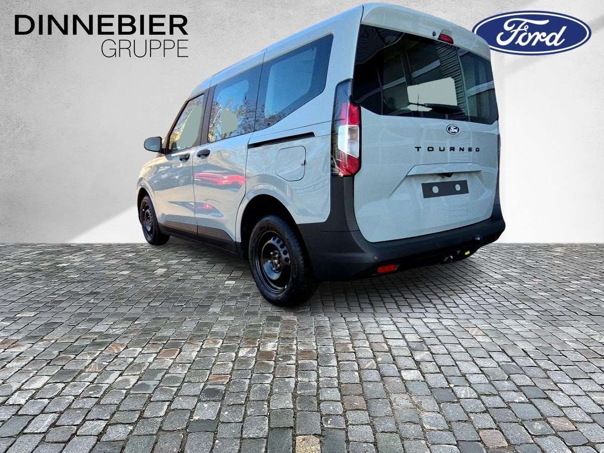 Fahrzeugbild eines Ford Tourneo Courier