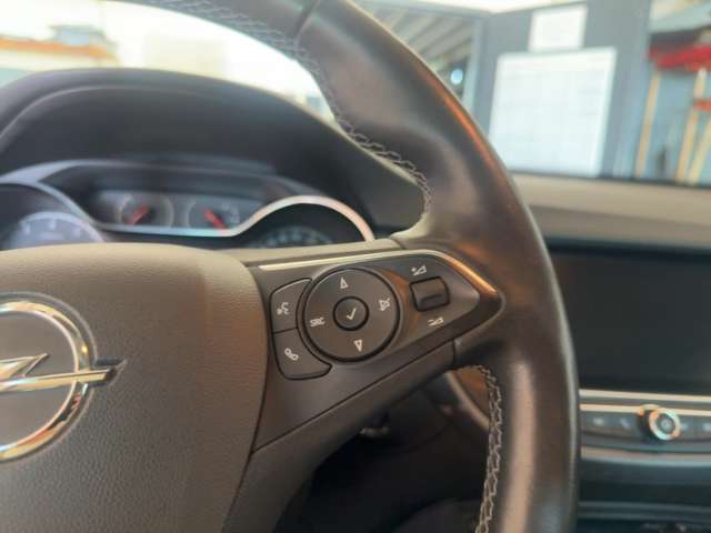Fahrzeugbild eines Opel Crossland X