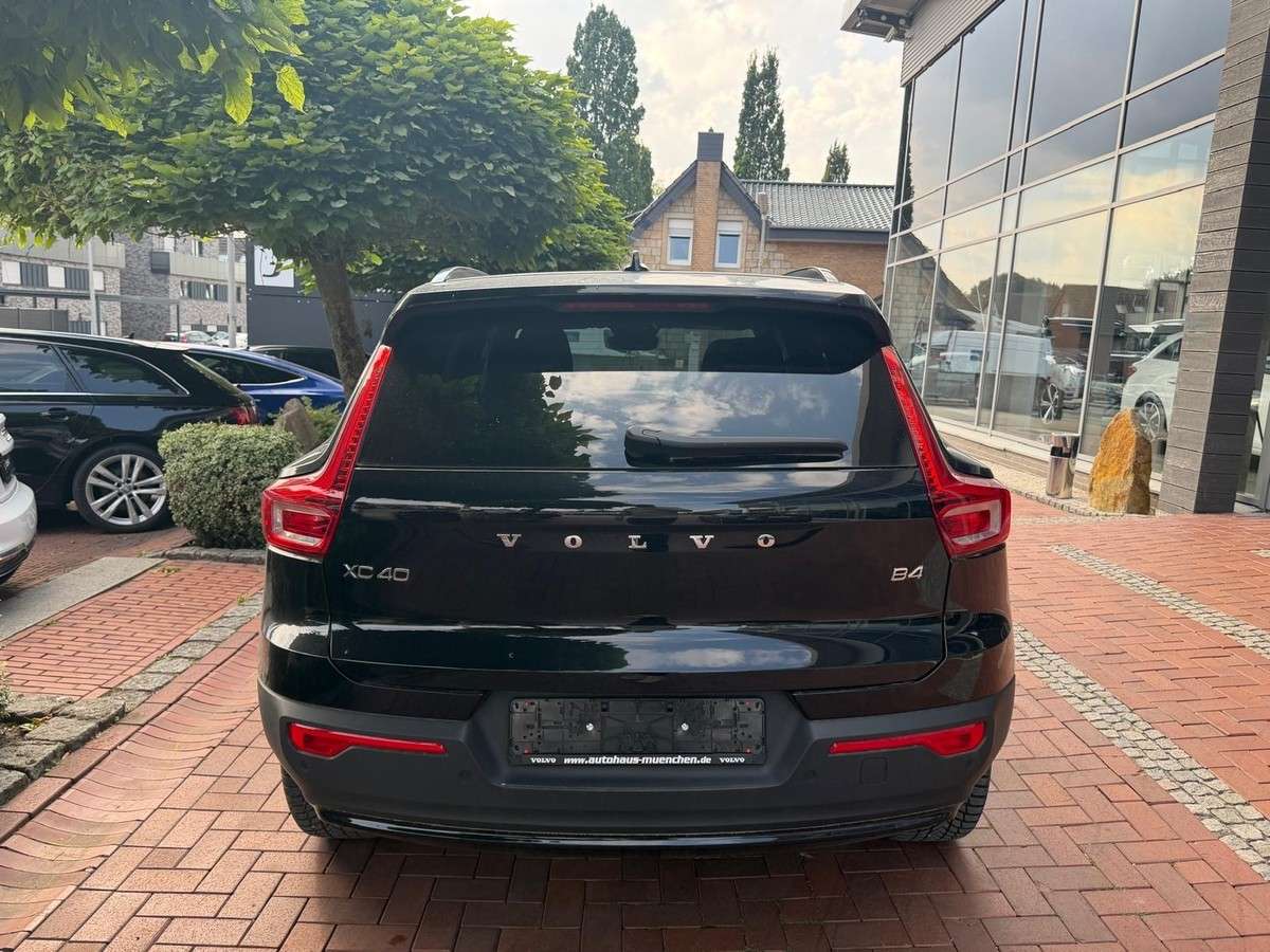 Fahrzeugbild eines Volvo XC40