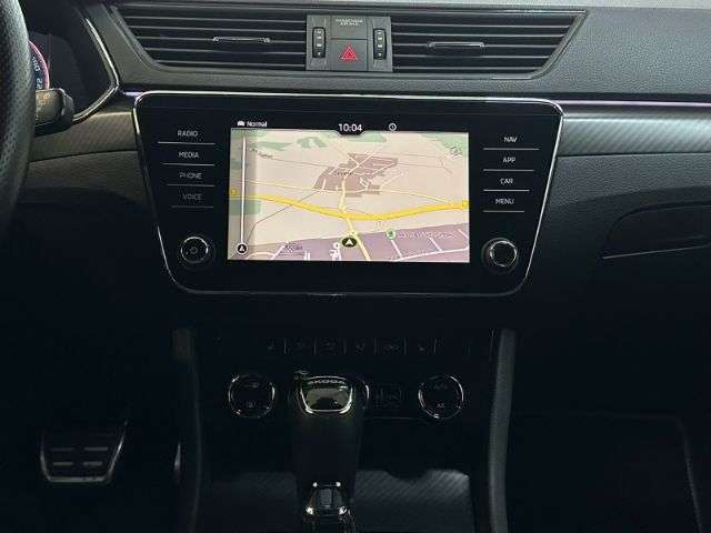 Fahrzeugbild eines Skoda Superb