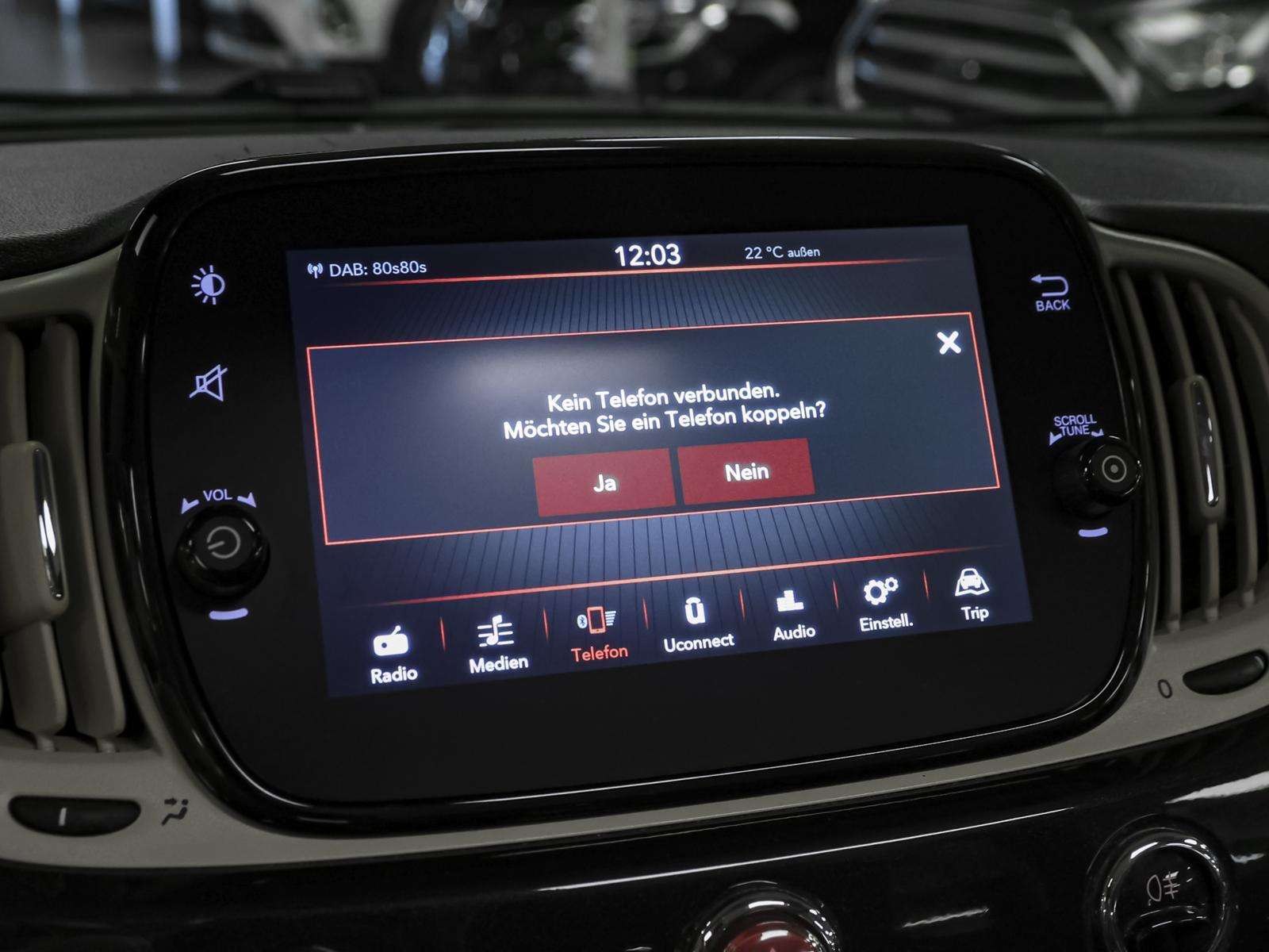 Fahrzeugbild eines Fiat 500