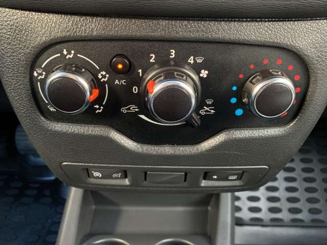 Fahrzeugbild eines Dacia Lodgy