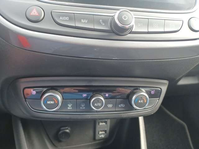 Fahrzeugbild eines Opel Crossland X