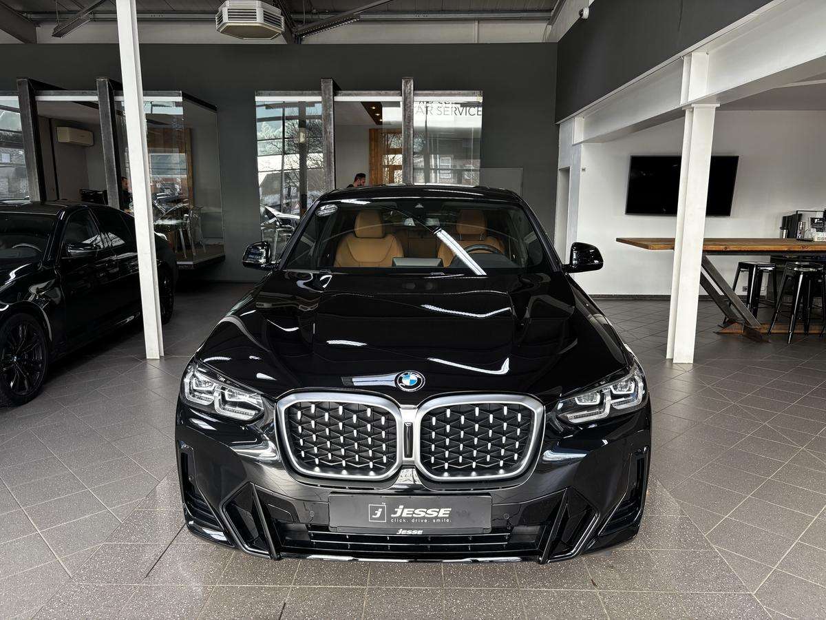 Fahrzeugbild eines BMW X4