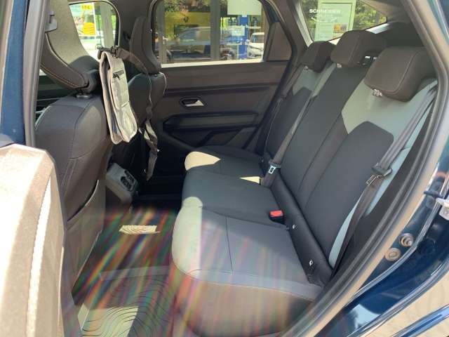 Fahrzeugbild eines Dacia Bigster