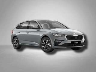 Schräge Frontansicht auf einen Skoda Scala , freigestellt