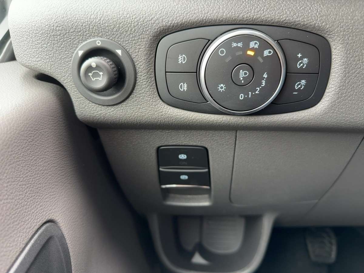 Fahrzeugbild eines Ford Transit