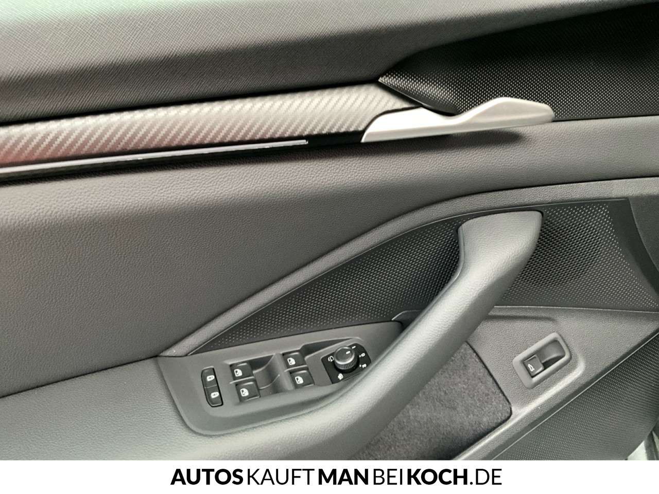 Fahrzeugbild eines Skoda Superb
