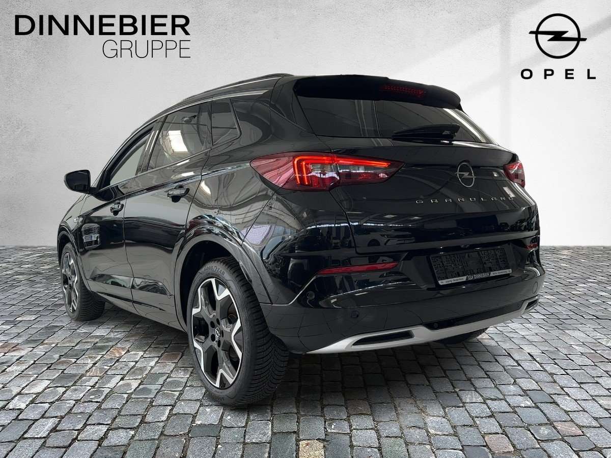 Fahrzeugbild eines Opel Grandland X