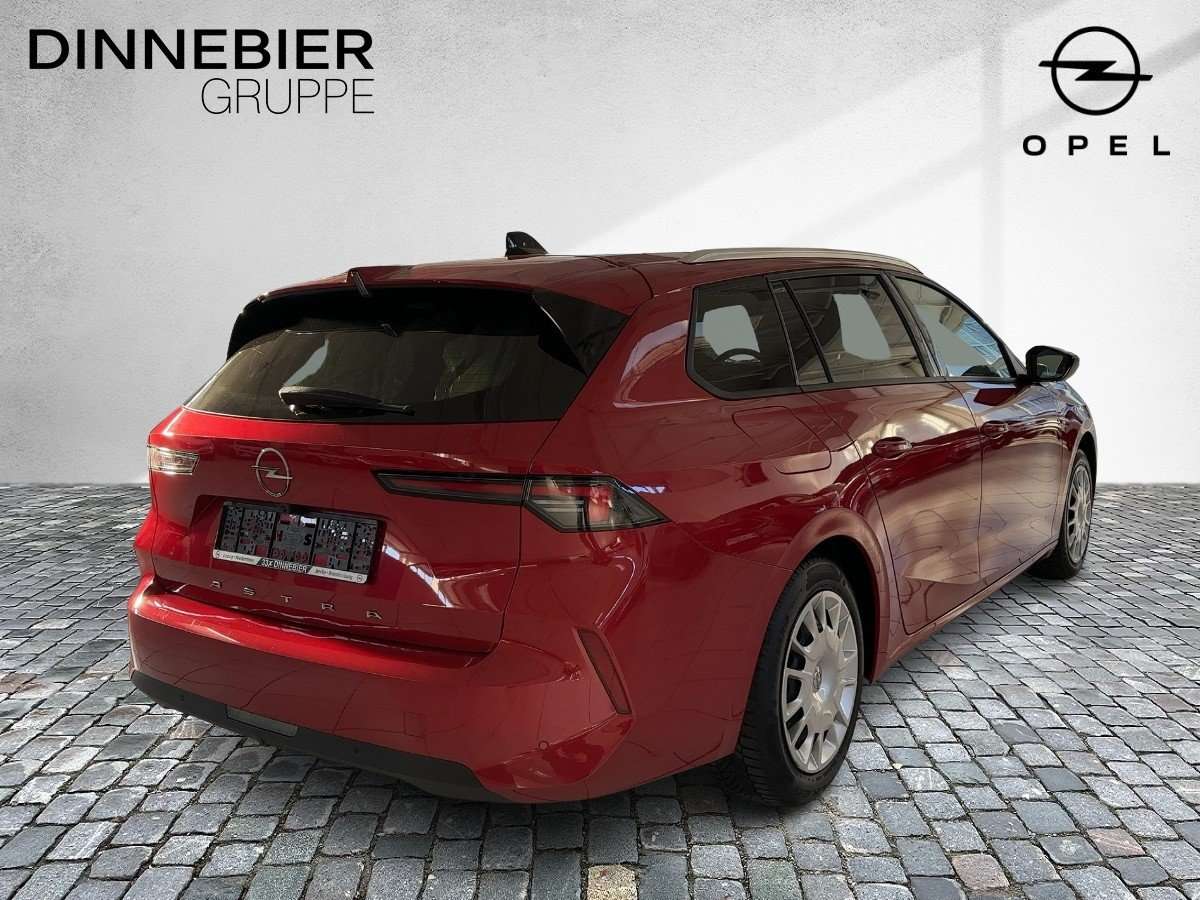 Fahrzeugbild eines Opel Astra