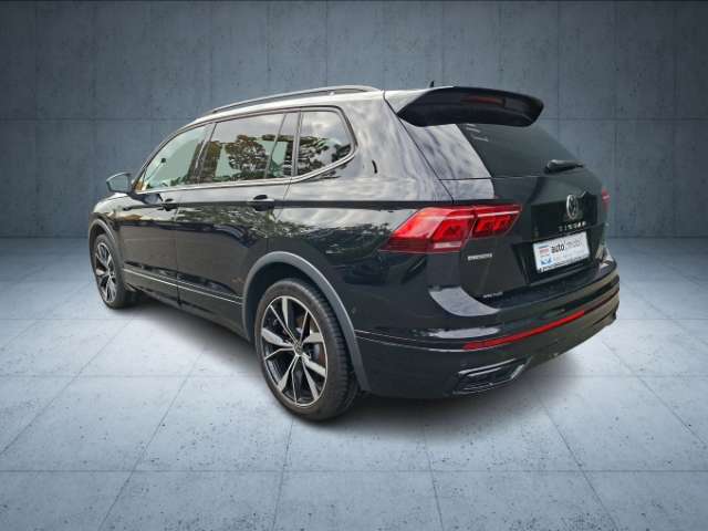Fahrzeugbild eines Volkswagen Tiguan Allspace