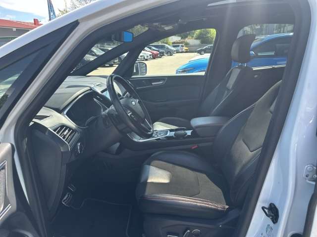 Fahrzeugbild eines Ford S-MAX