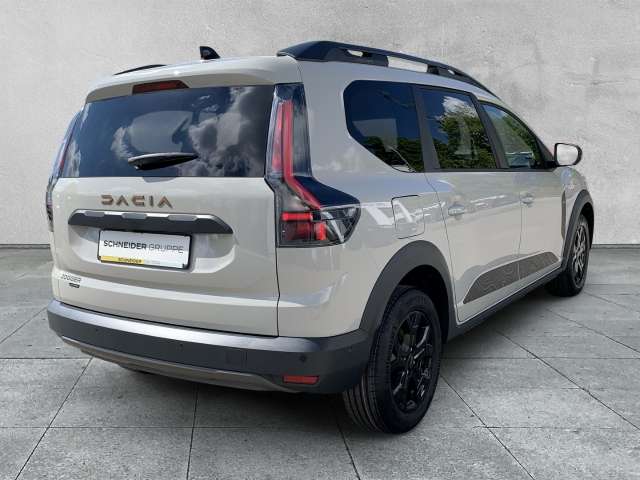 Fahrzeugbild eines Dacia Jogger