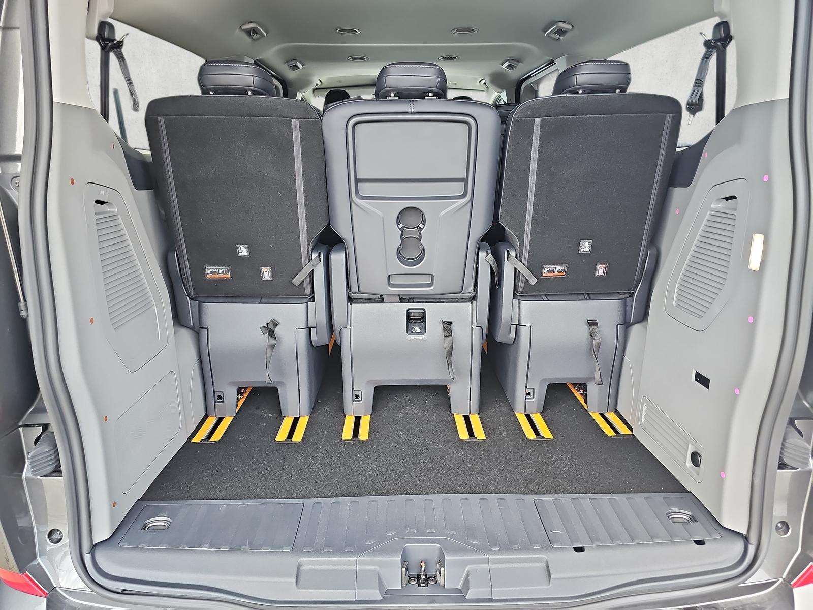 Fahrzeugbild eines Ford Tourneo Custom