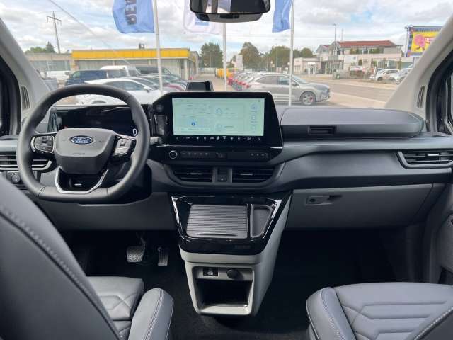 Fahrzeugbild eines Ford Tourneo Custom